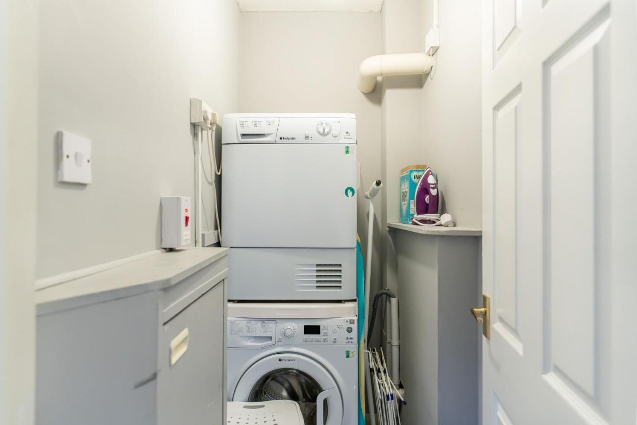 Ground-Fl Two Bedroom Apartment In 艾伦桥 外观 照片